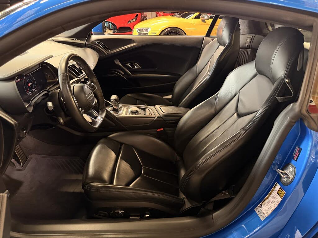 2018 Audi R8 quattro V10 Coupe AWD photo 12 of 21