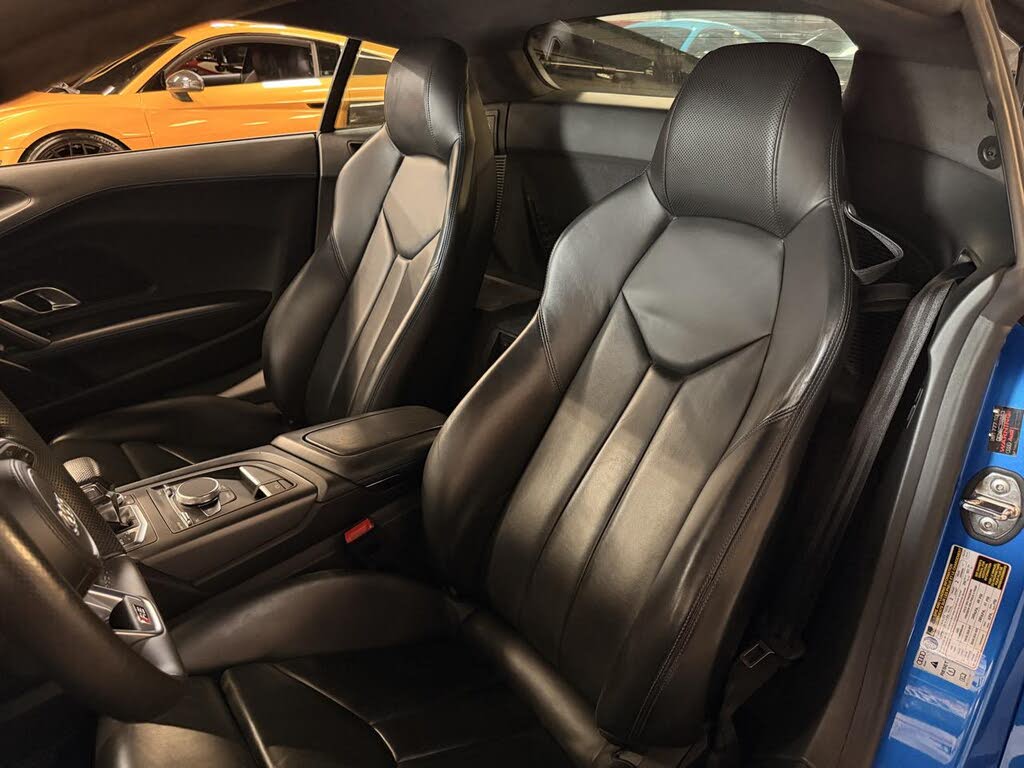2018 Audi R8 quattro V10 Coupe AWD photo 13 of 21