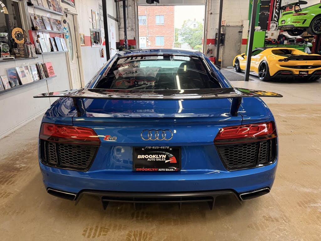 2018 Audi R8 quattro V10 Coupe AWD photo 7 of 21