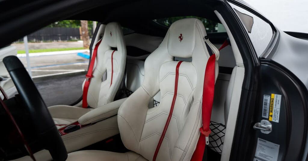 2014 Ferrari F12 Berlinetta Coupe photo 8
