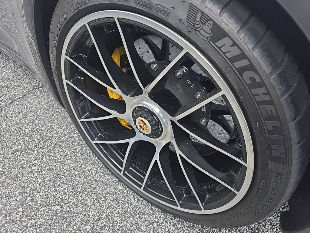 2018 Porsche 911 Turbo S Coupe AWD photo 14 of 16