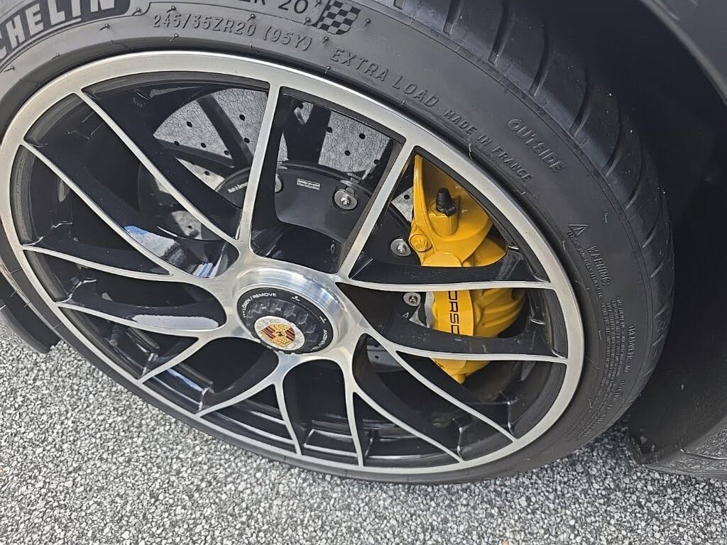 2018 Porsche 911 Turbo S Coupe AWD photo 15 of 16