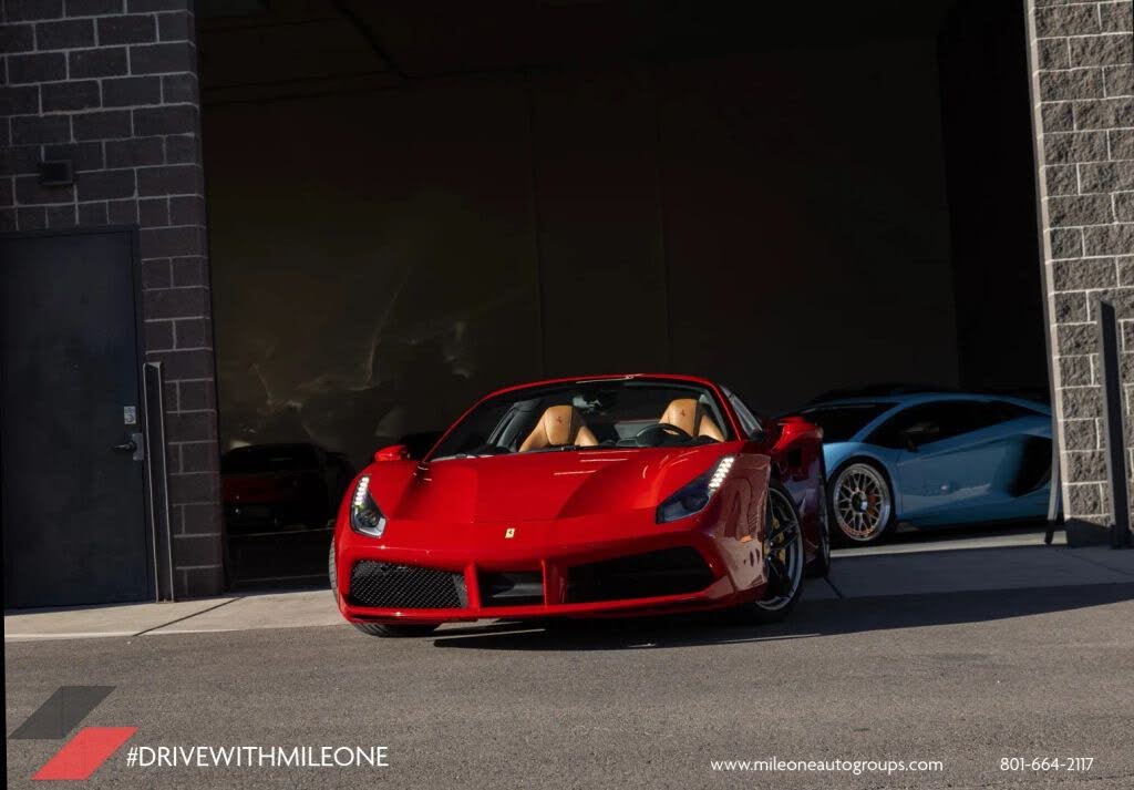 2018 Ferrari 488 Spider RWD