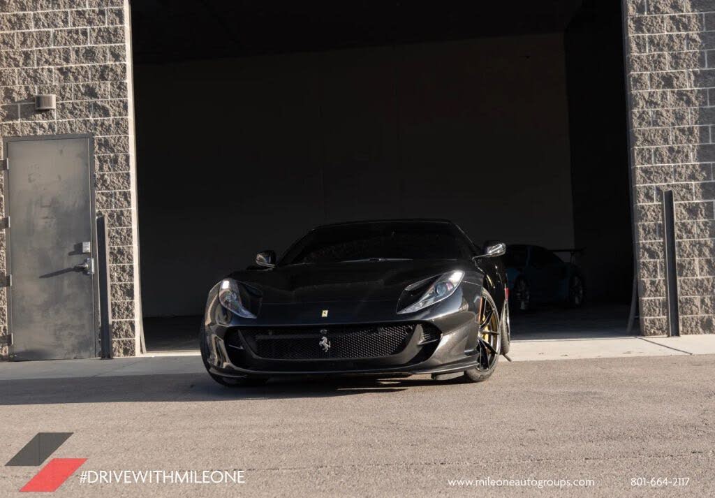 2018 Ferrari 812 Superfast RWD