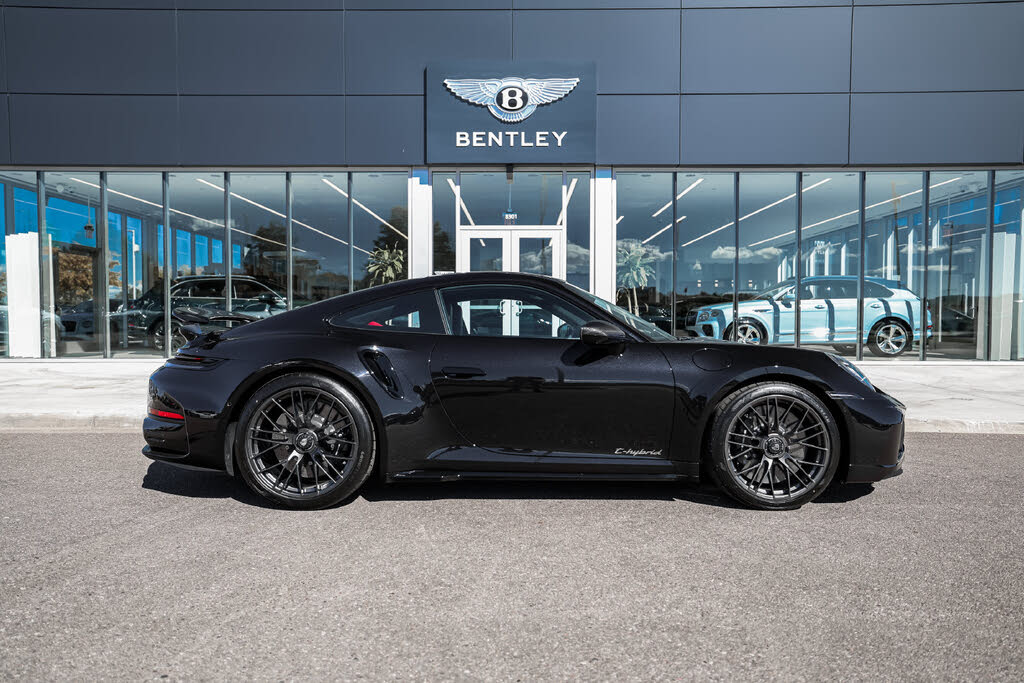 2026 Porsche 911 Turbo S Coupe AWD photo 14 of 24