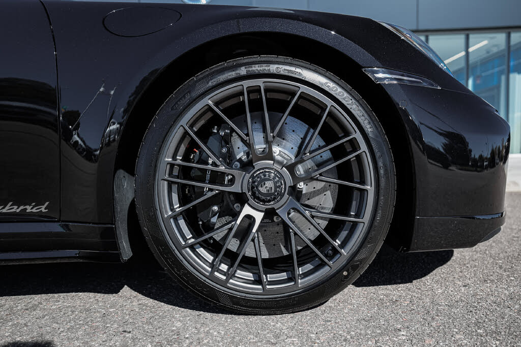 2026 Porsche 911 Turbo S Coupe AWD photo 16 of 24
