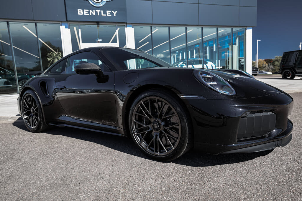 2026 Porsche 911 Turbo S Coupe AWD photo 18 of 24