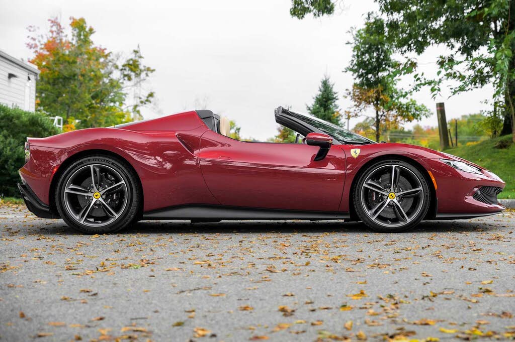 2025 Ferrari 296 GTS RWD photo 16