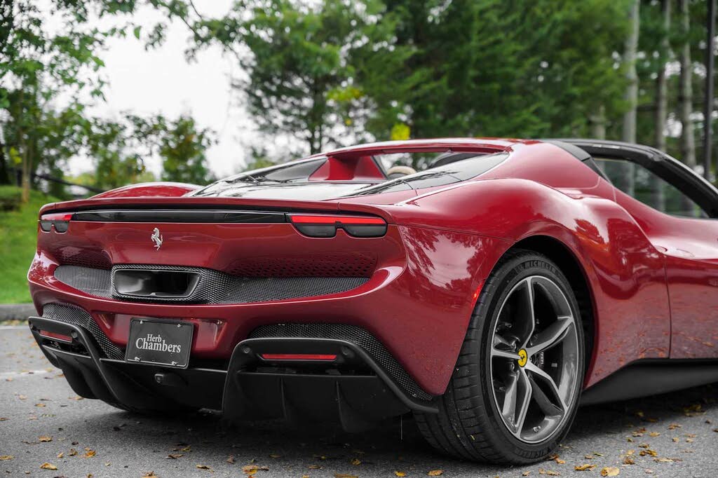 2025 Ferrari 296 GTS RWD photo 18