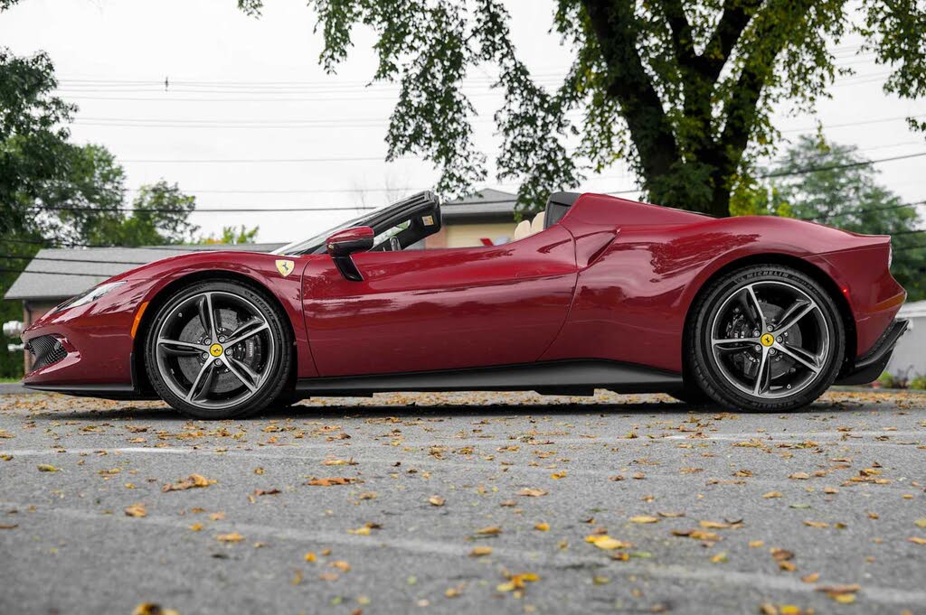 2025 Ferrari 296 GTS RWD photo 20