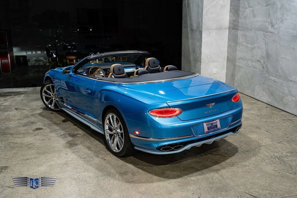 2023 Bentley Continental GTC photo 3