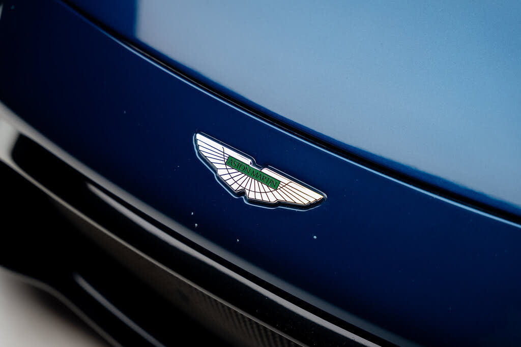 2020 Aston Martin Vantage RWD photo 13