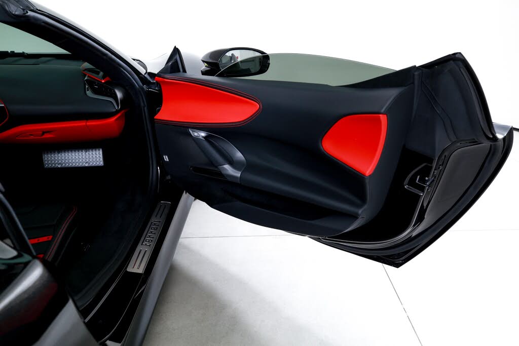 2024 Ferrari SF90 Spider AWD photo 20