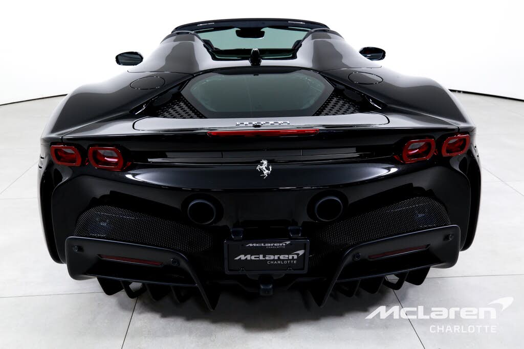 2024 Ferrari SF90 Spider AWD photo 8