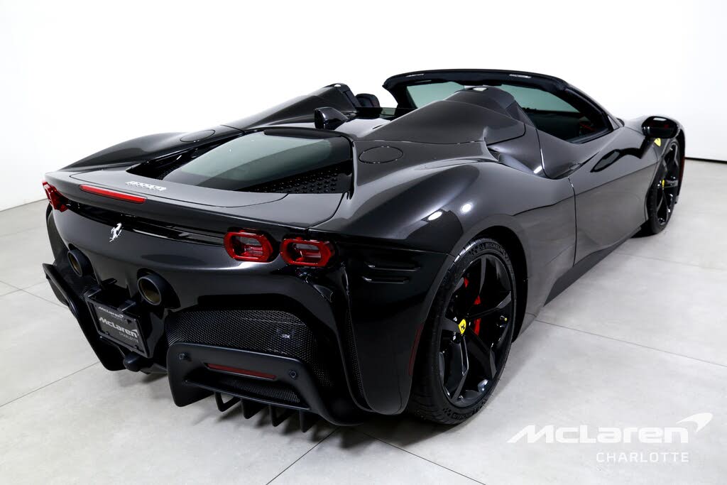 2024 Ferrari SF90 Spider AWD photo 9