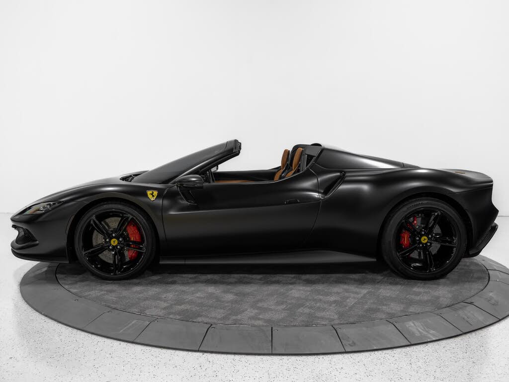 2023 Ferrari 296 GTS RWD photo 4