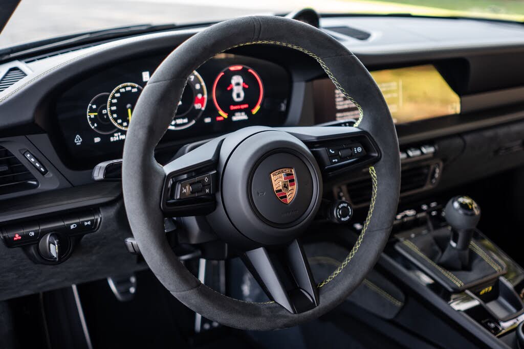 2026 Porsche 911 GT3 Coupe RWD photo 15