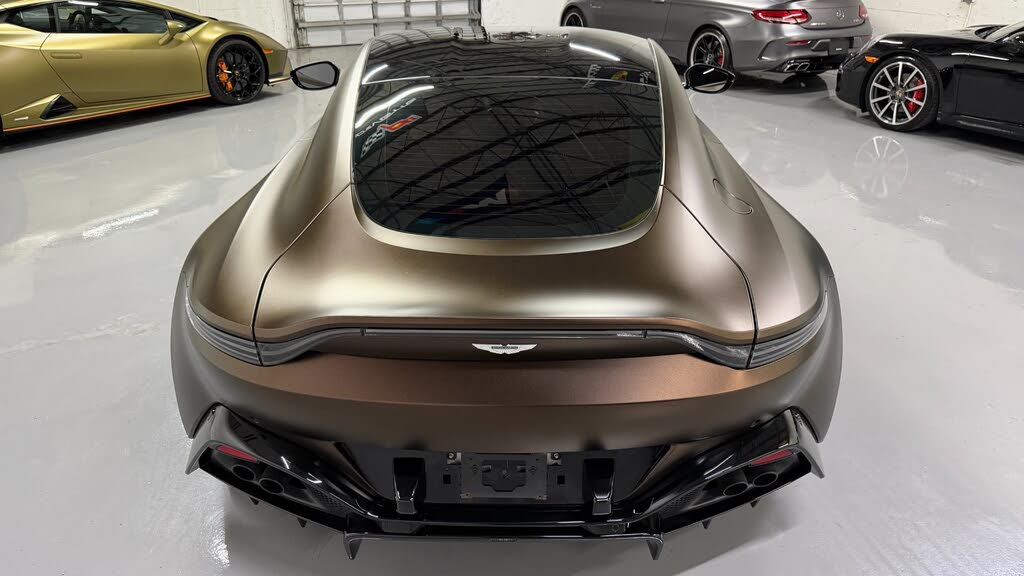 2021 Aston Martin Vantage Coupe RWD photo 13