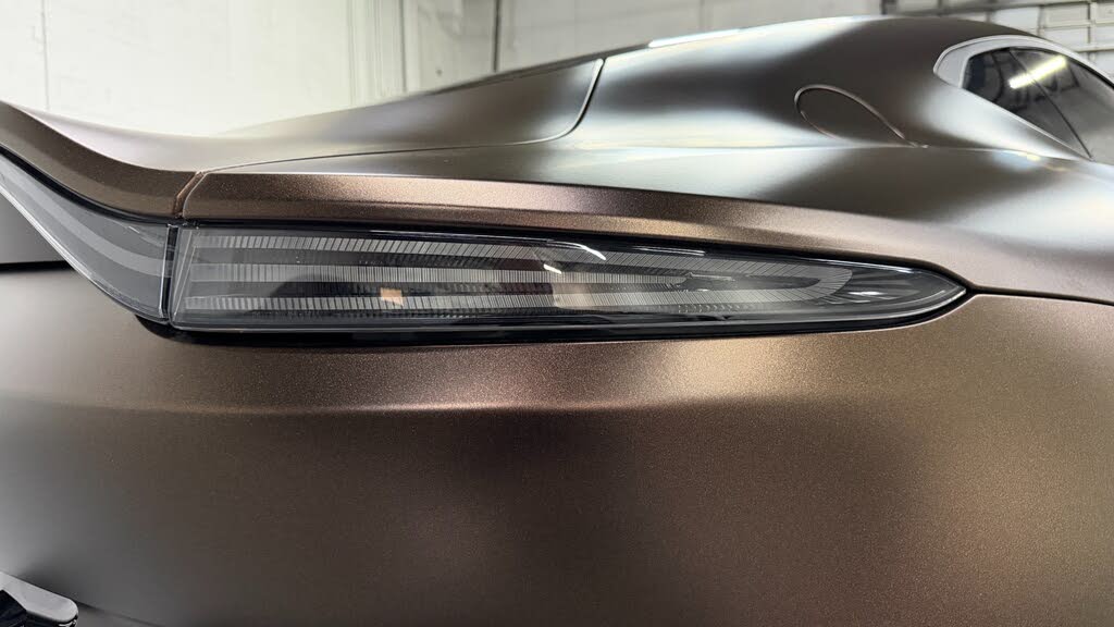 2021 Aston Martin Vantage Coupe RWD photo 10