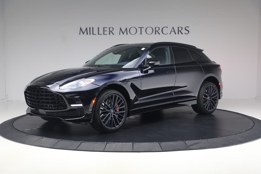 2025 Aston Martin DBX 707 AWD photo 2