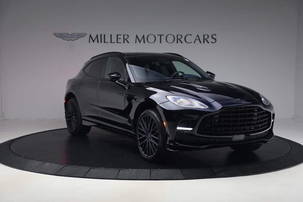 2025 Aston Martin DBX 707 AWD photo 13