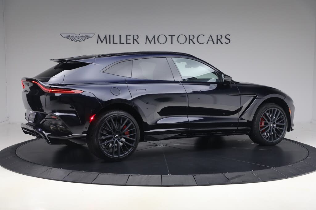 2025 Aston Martin DBX 707 AWD photo 10