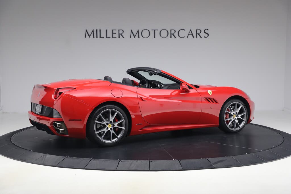 2014 Ferrari California Roadster photo 9