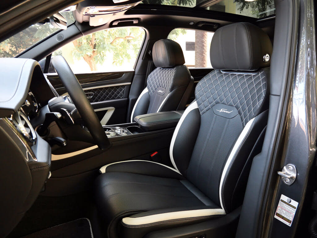 2022 Bentley Bentayga Speed AWD photo 17
