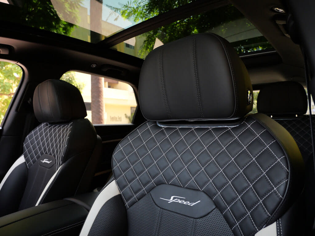2022 Bentley Bentayga Speed AWD photo 18