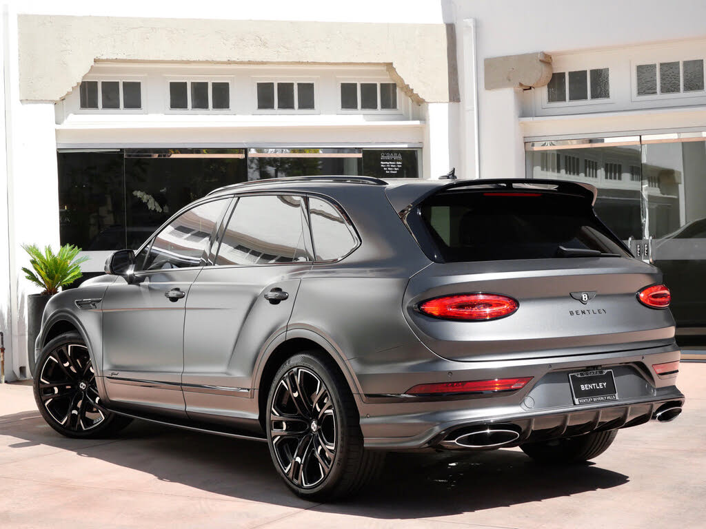 2022 Bentley Bentayga Speed AWD photo 3