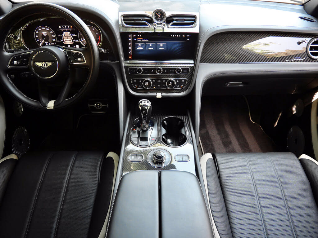 2022 Bentley Bentayga Speed AWD photo 4