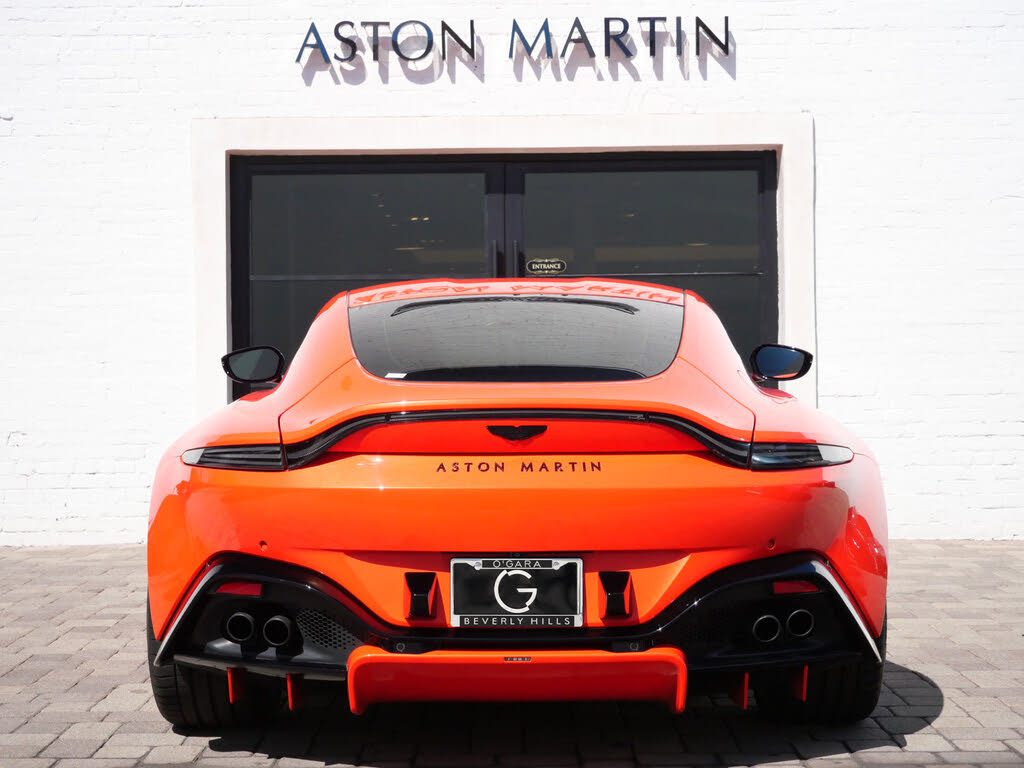 2022 Aston Martin Vantage Coupe RWD photo 13