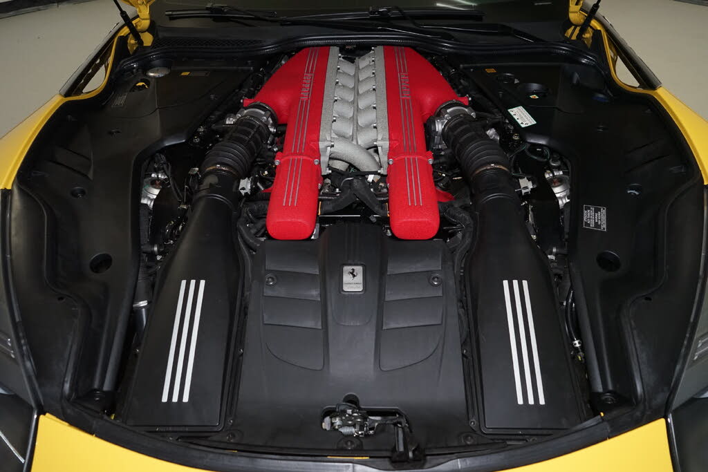 2015 Ferrari F12 Berlinetta Coupe photo 15