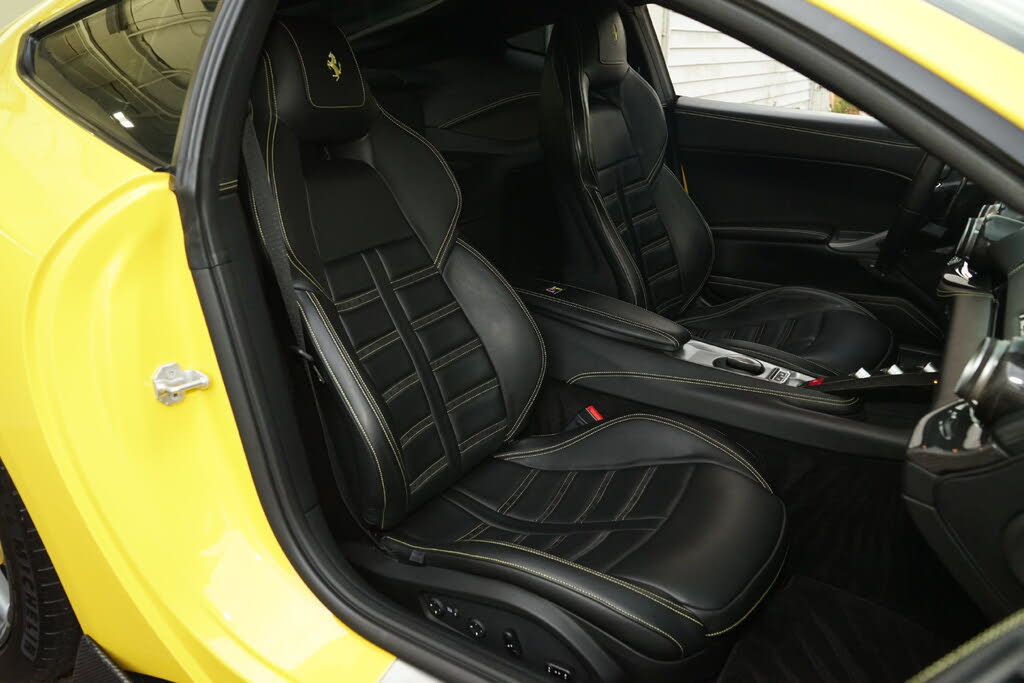 2015 Ferrari F12 Berlinetta Coupe photo 4