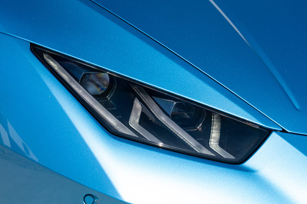 2023 Lamborghini Huracan LP 610-2 EVO Spyder RWD photo 24