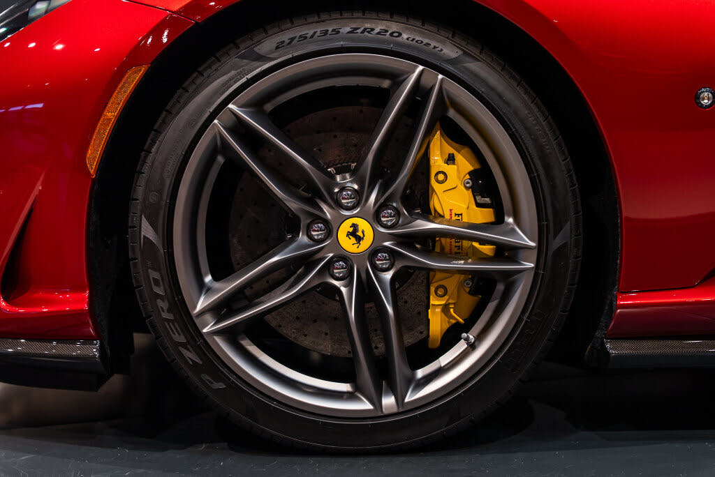 2021 Ferrari 812 GTS RWD photo 13