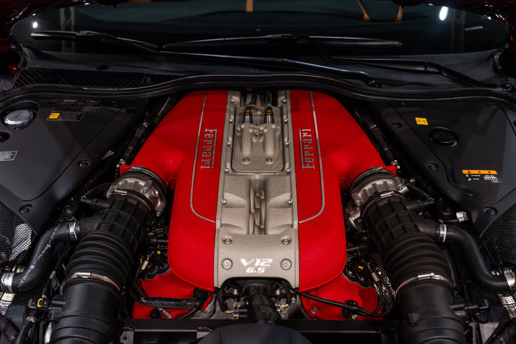 2021 Ferrari 812 GTS RWD photo 19