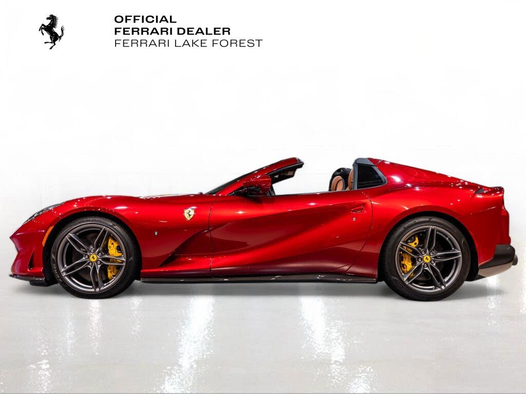 2021 Ferrari 812 GTS RWD photo 3