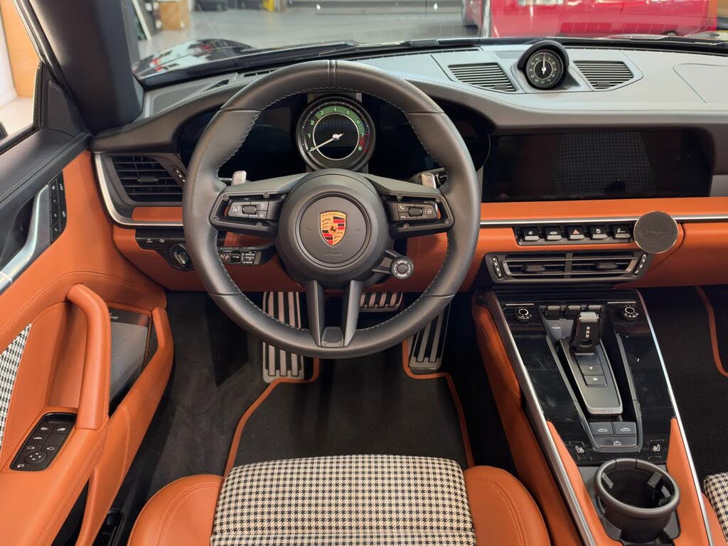2024 Porsche 911 Turbo S Cabriolet AWD photo 17 of 24