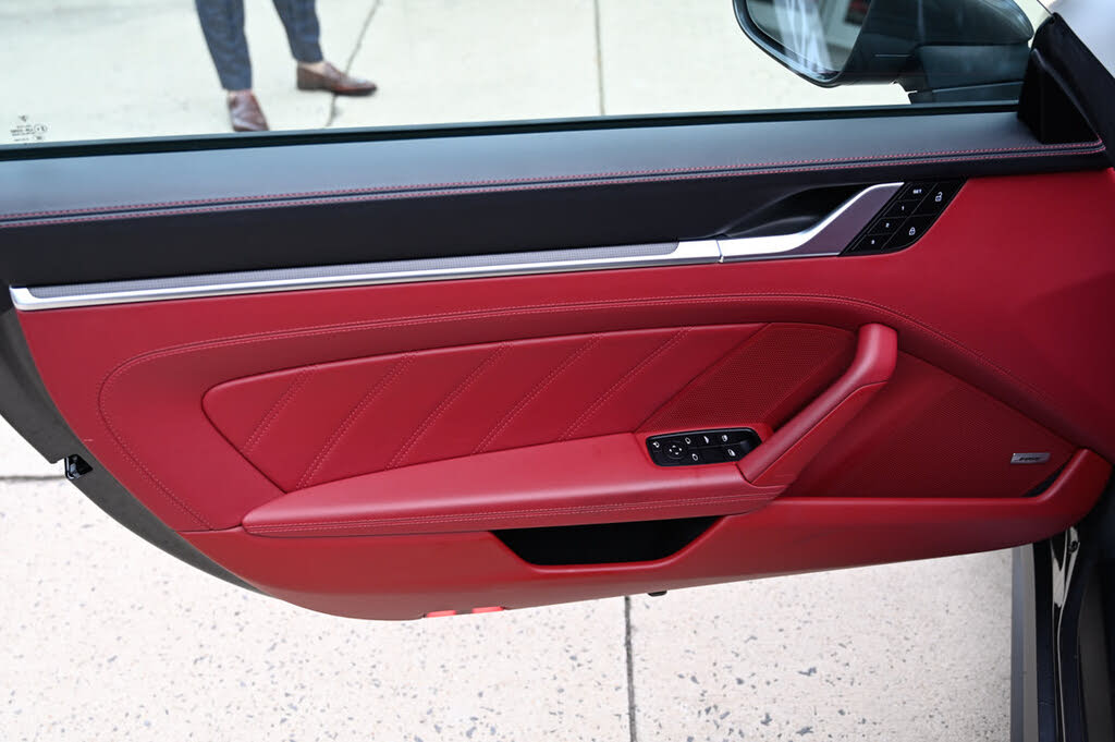 2022 Porsche 911 Turbo Cabriolet AWD photo 22 of 24