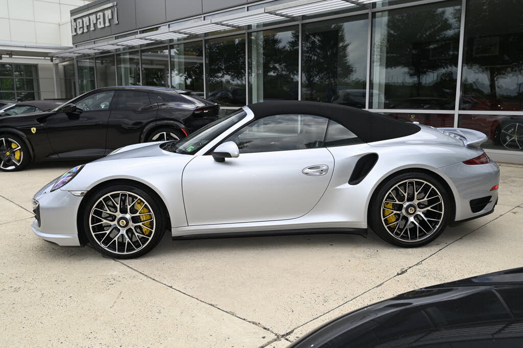 2016 Porsche 911 Turbo S Cabriolet AWD photo 8 of 24