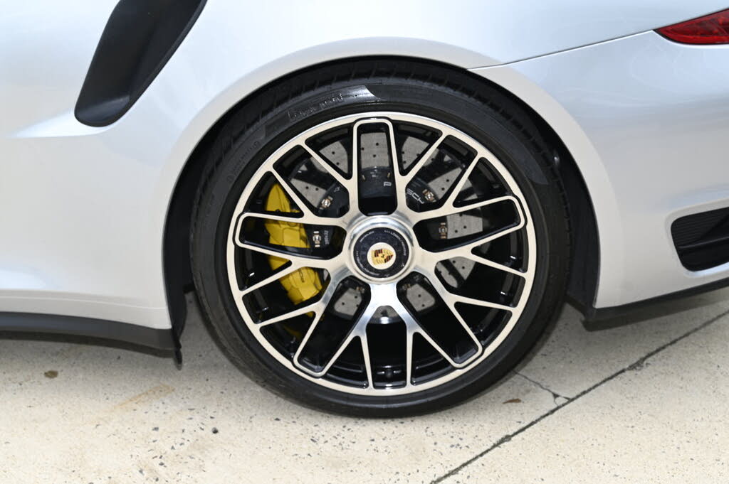 2016 Porsche 911 Turbo S Cabriolet AWD photo 10 of 24