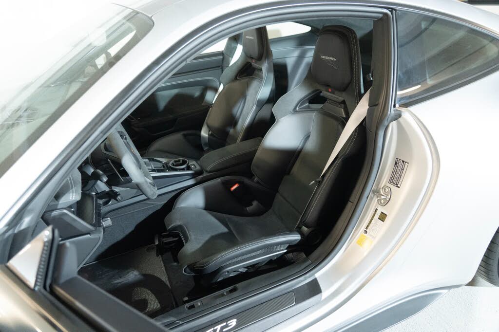 2026 Porsche 911 GT3 Coupe RWD photo 5