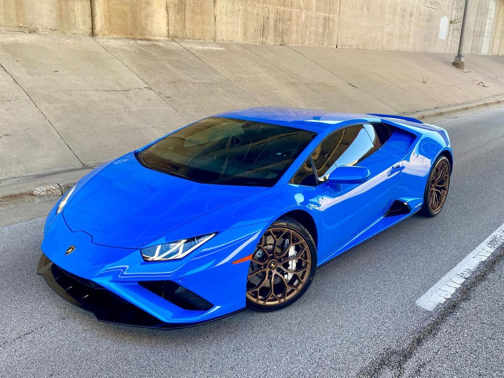 2021 Lamborghini Huracan photo 2