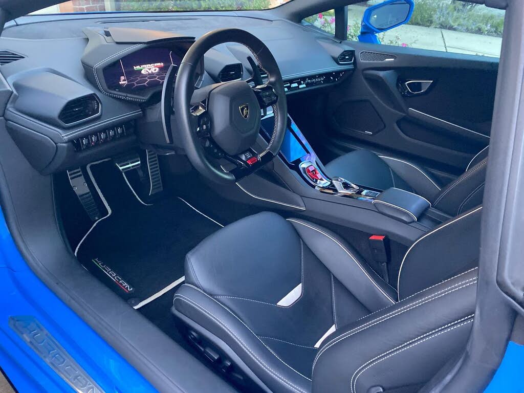 2021 Lamborghini Huracan photo 7