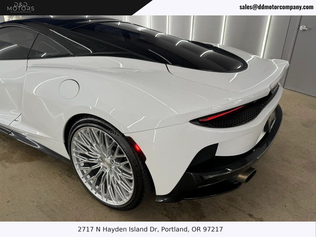 2022 McLaren GT Coupe RWD photo 13
