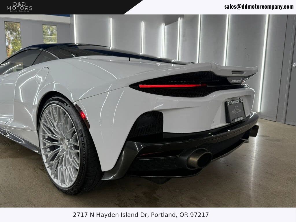2022 McLaren GT Coupe RWD photo 16