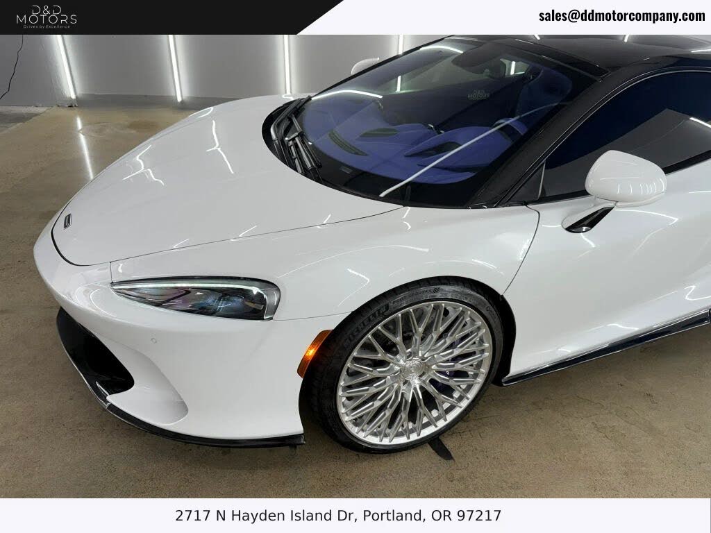 2022 McLaren GT Coupe RWD photo 4