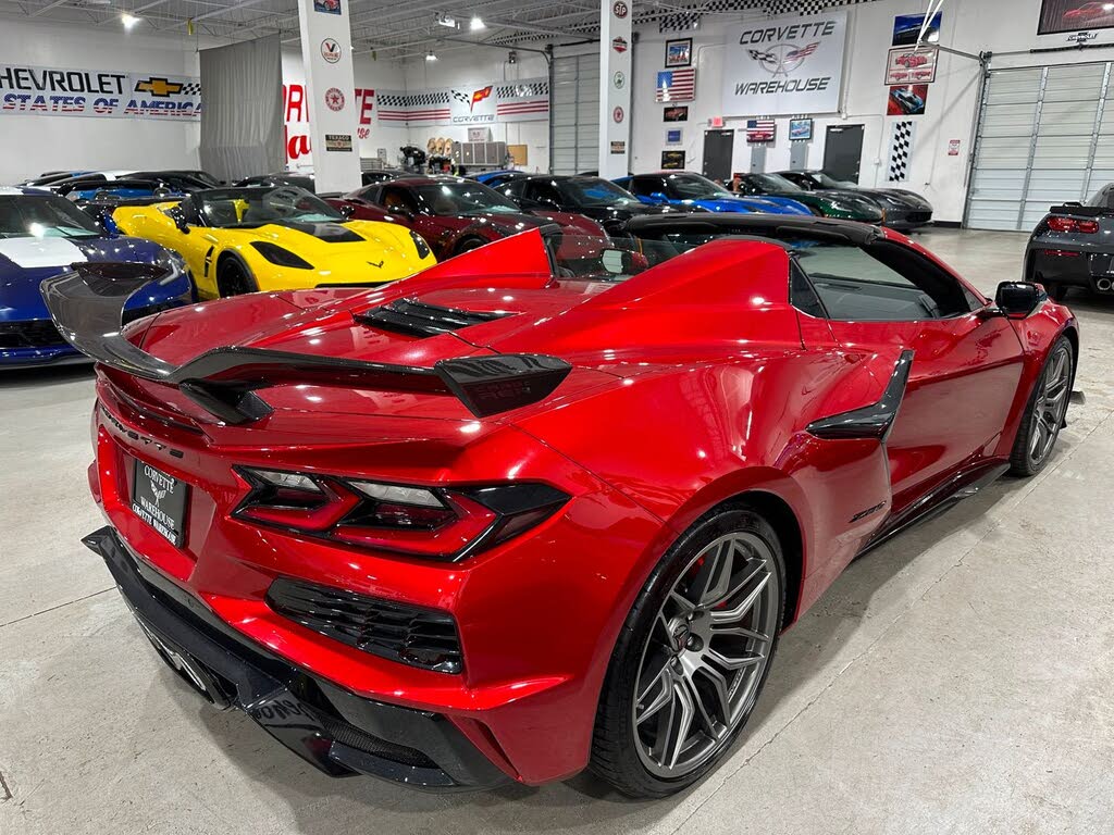2025 Chevrolet Corvette Z06 1LZ Convertible RWD photo 16