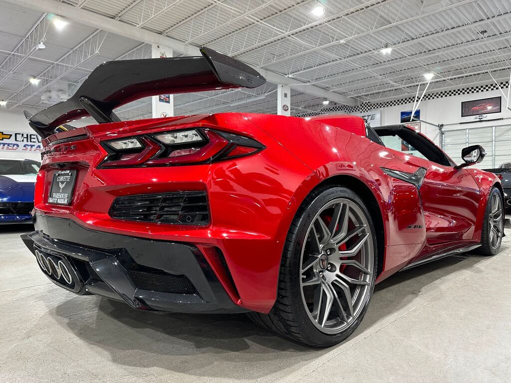 2025 Chevrolet Corvette Z06 1LZ Convertible RWD photo 20
